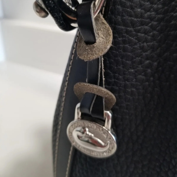 Sold! Vintage Dooney & Bourke Serena Black Pebbled Leather Drawstring Bucket Bag - Picture 9 of 9